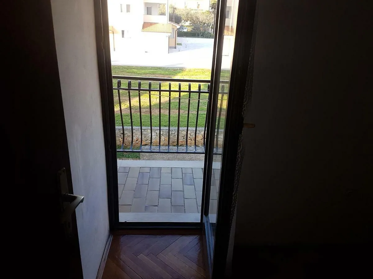 Apartments Zova Medolino